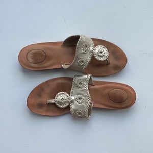 size 9 gold jack rogers sandals
